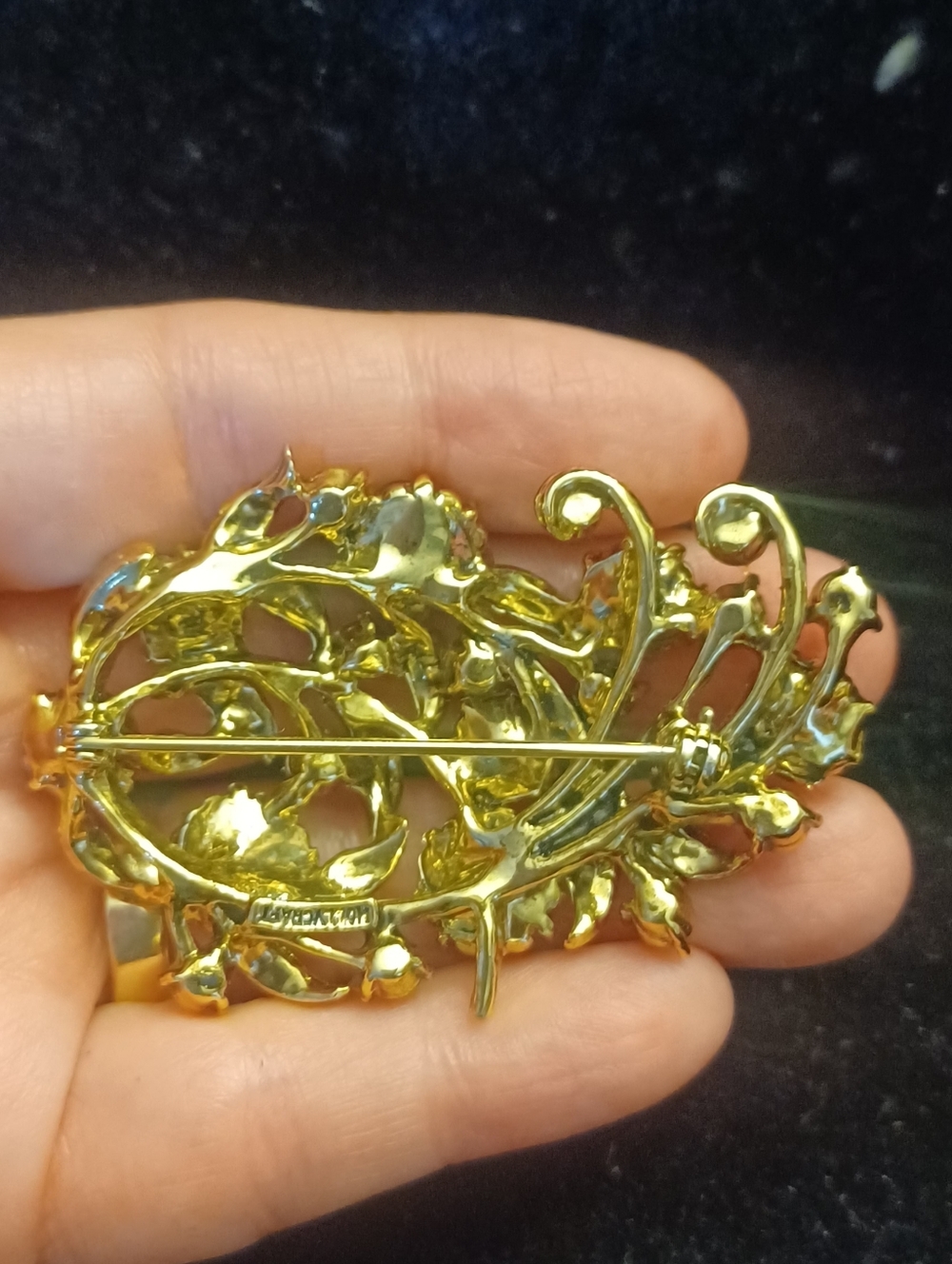 Hollycraft Brooch - Picture 3 of 5